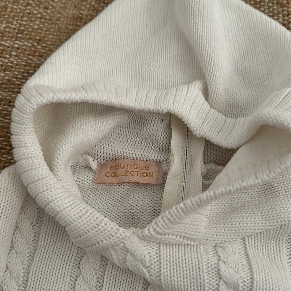 Cable Knit White Back Zip Up Hooded Sweater 9M